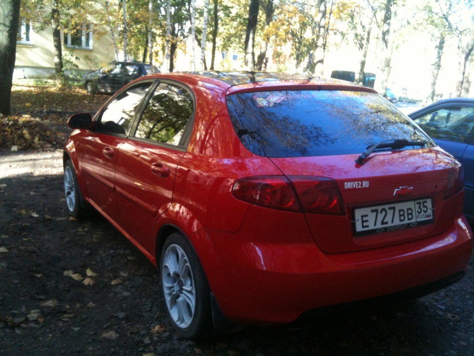 Chevrolet Lacetti Red заднее стекло