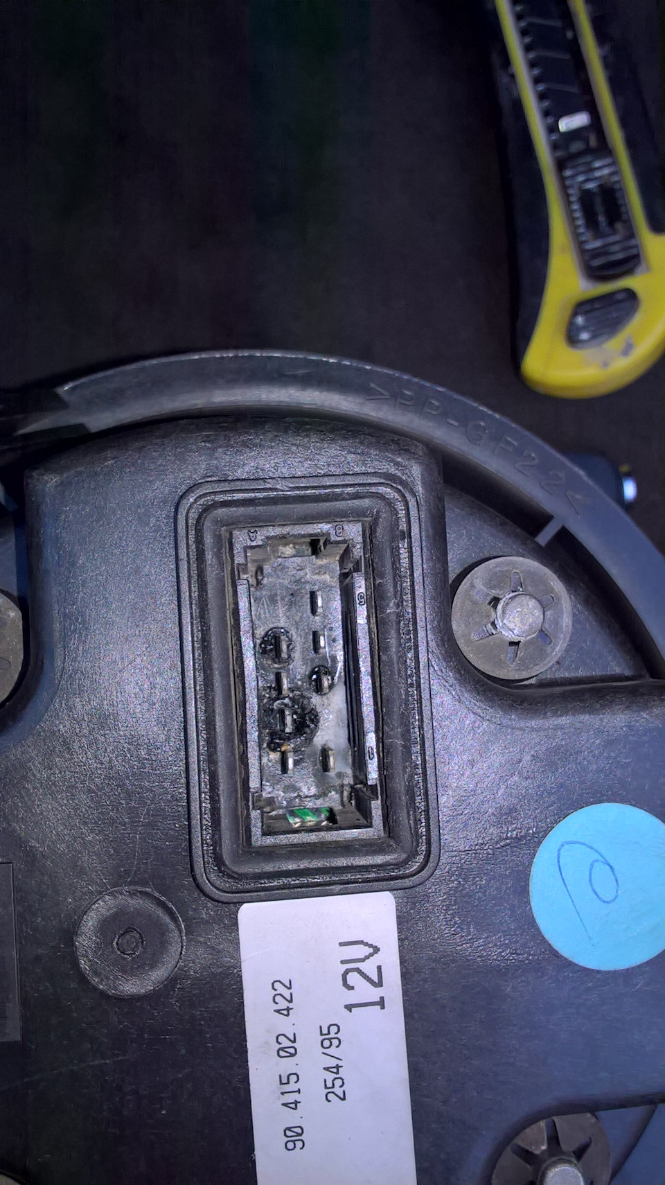 Фото в бортжурнале Renault Laguna I. Запчасти на фото: 9041502422