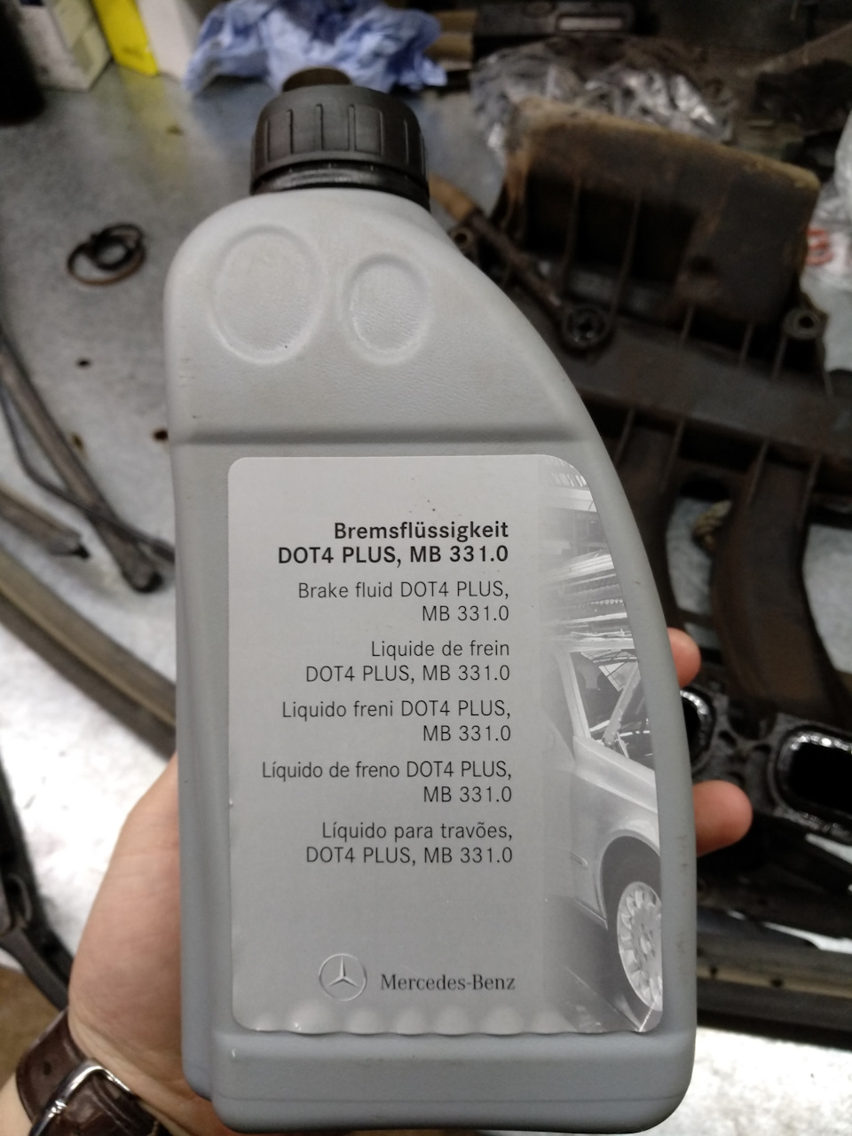 Замена герметика клапанной крышки. Замена тормозной жидкости. Замена ...