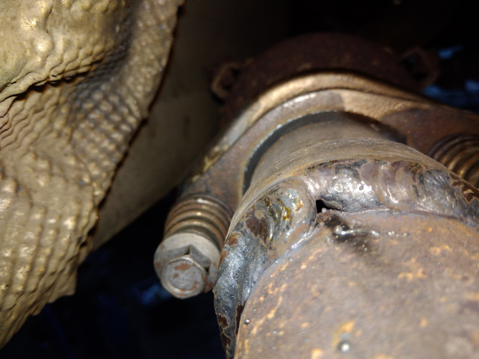 Ремонт глушителей на авторынке Кунцево. Где угодно, но больше не там ...