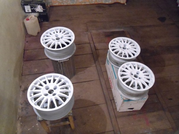 Выделяемся из серой массы… — Lada Приора хэтчбек, 1,6 л, 2011 года ...