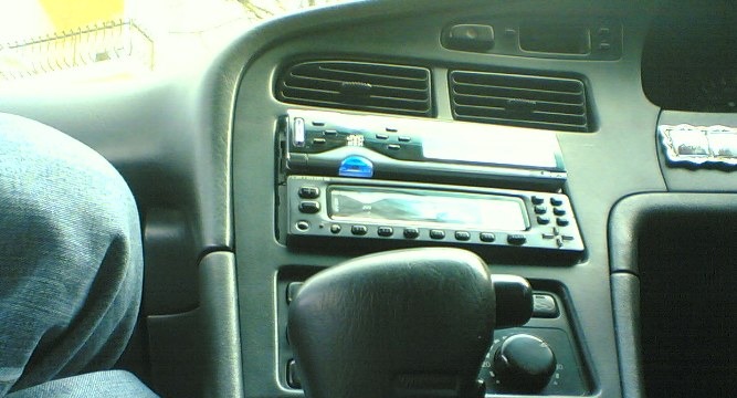       Toyota Corolla 15 2001 