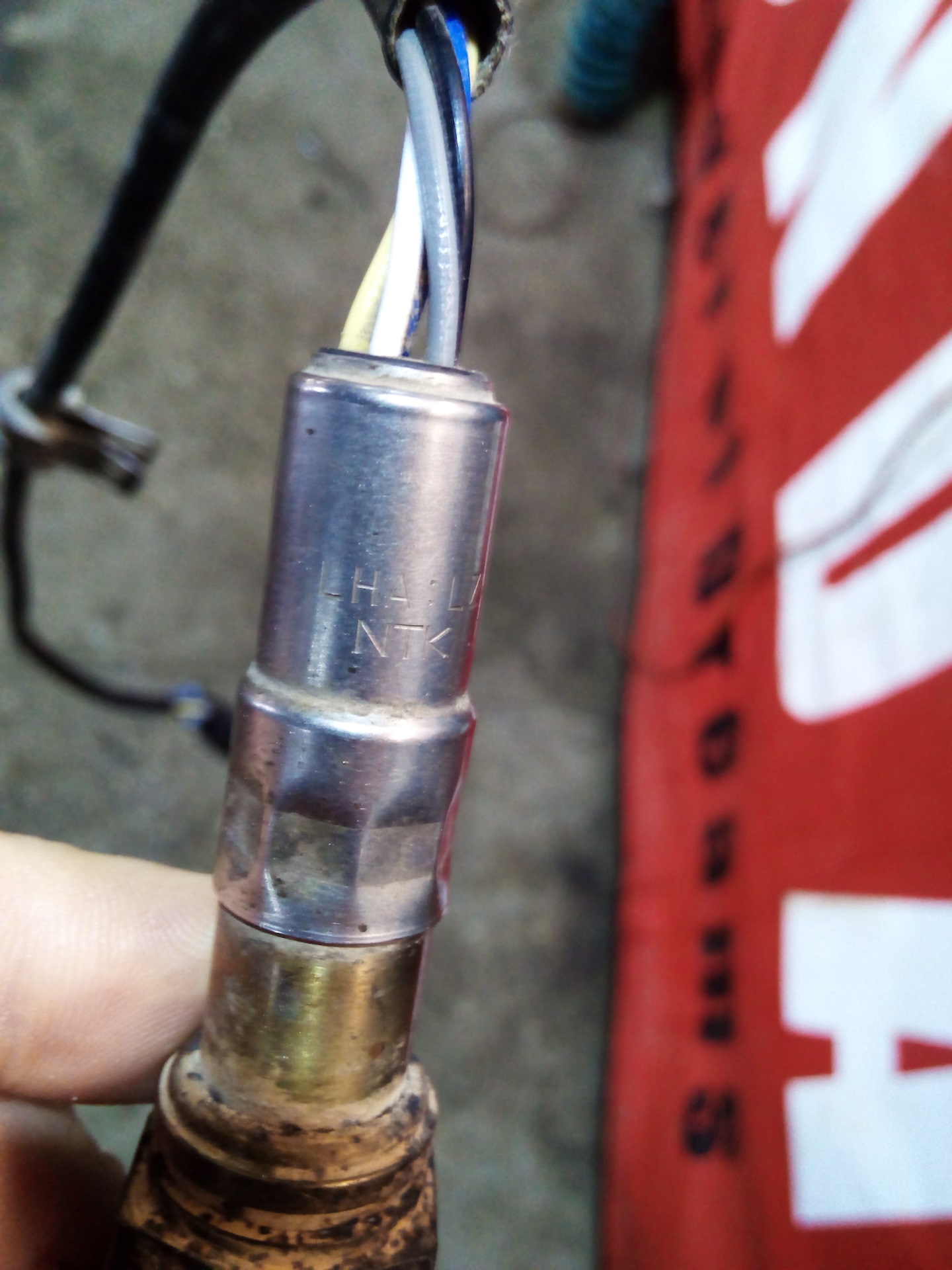 датчик кислородный чайзер 1jz ge. неисправный лямбда зонд. принцип работы датчика лямбда зонд. Stellox 20-00022-sx датчик кислородный. как устроен кислородный датчик автомобиля.