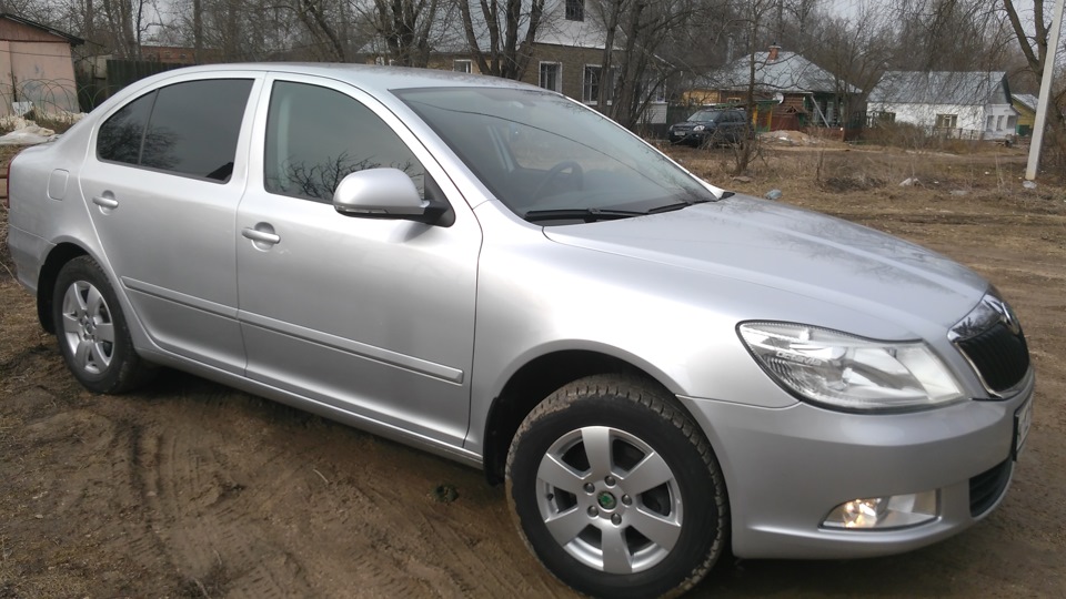 У Октавии теперь новый хозяин. — Skoda Octavia A5 Mk2, 1,6 л, 2012 года ...
