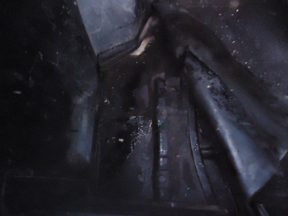 Сырость в багажнике. — Lada 21099, 1,5 л, 1999 года | наблюдение | DRIVE2