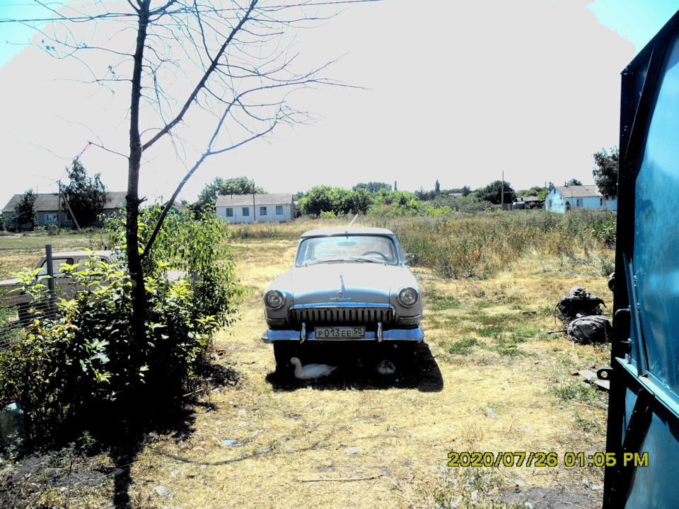 2 — GAZ 21