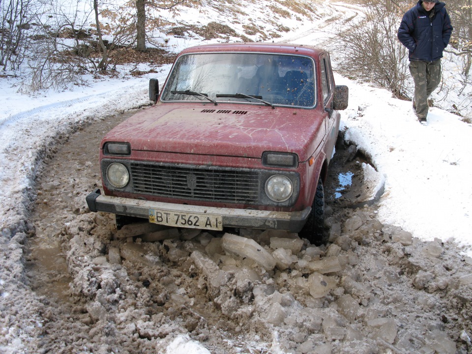 Поездка в Горы!) — Lada 4x4 3D, 1,7 л, 1996 года | путешествие | DRIVE2