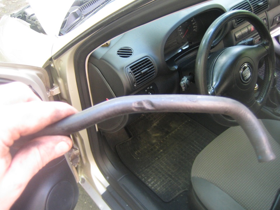 Замена топливных шлангов в МТО. — SEAT Toledo (2G), 1,8 л, 2004 года ...