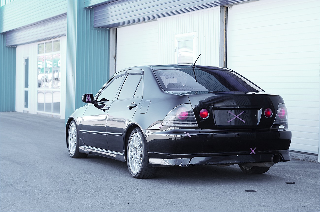   Toyota Altezza 20 1999 