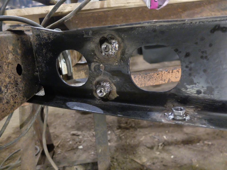 71bbb89s 960 Как крепить лебедку на фаркоп