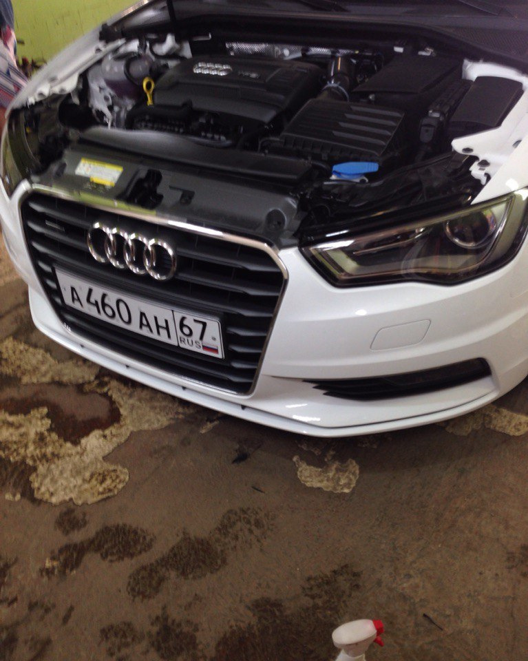 затянулся немного пленкой — Audi A3 Sedan (8V), 1,8 л, 2015 года ...
