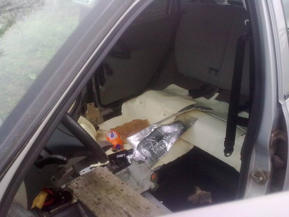 Что пришлось сделать после замены радиатора печки.(Оторвать бы руки ...