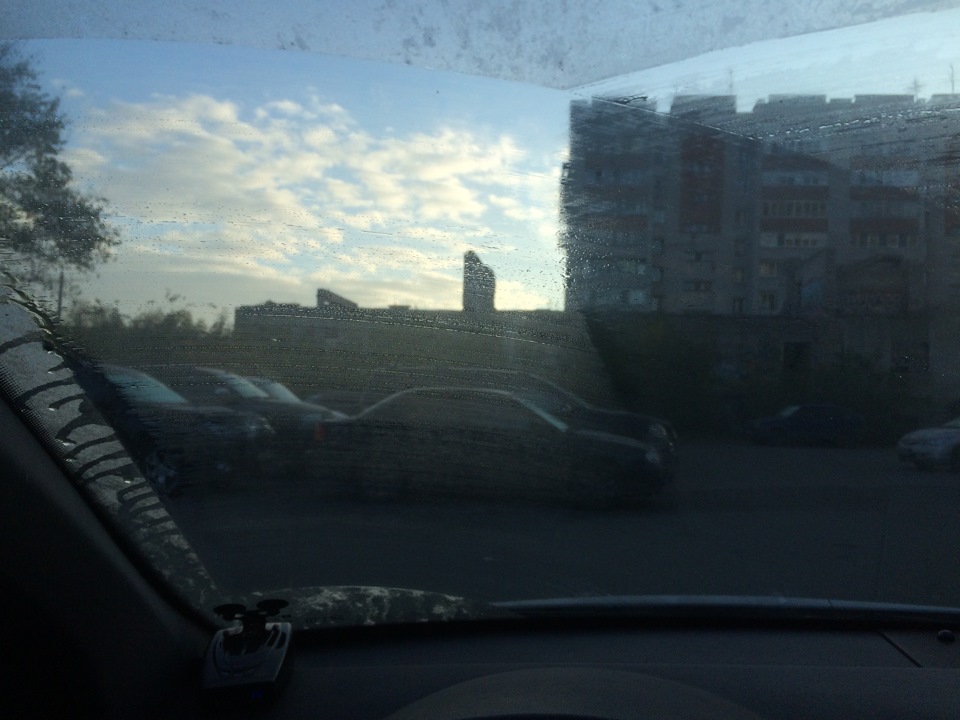 Замена резинок на передних стеклоочистителях GM — Opel Astra H, 1,6 л ...