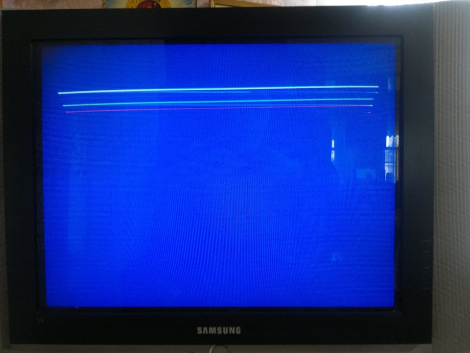 Телевизор экран не показывает что делать. Телевизор Samsung CS-29z30zqq. Телевизор cs29z30zqq вертикальные полосы. ТВ Ролсен горизонтальные полосы. Cs29z30z линия обратного хода кинескоп.
