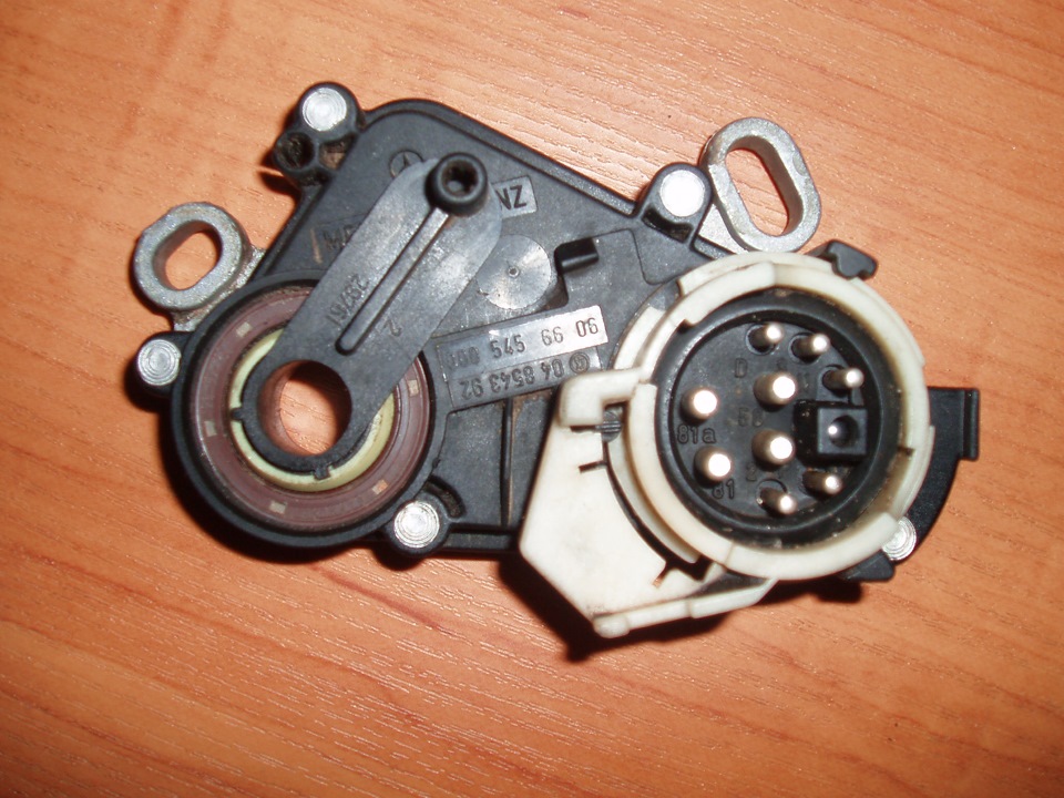 Фото в бортжурнале SsangYong Musso. Запчасти на фото: 6958900