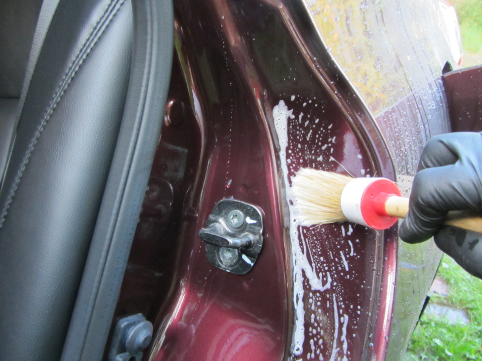 Прохожусь загрязненную часть дверных проемов — Nissan Teana (J32)