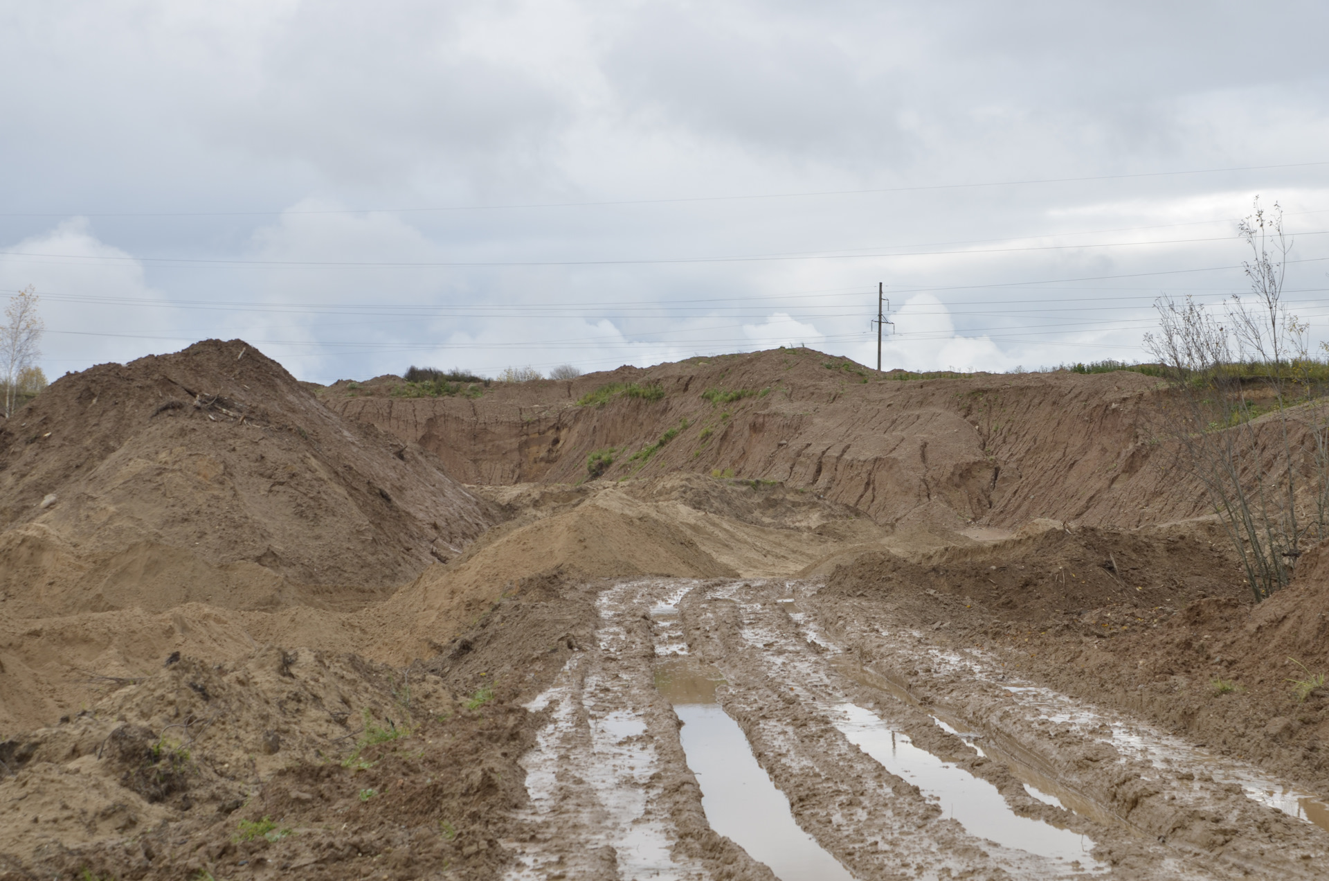 Кадников вологодская область лисьи горы. Лисьи горы кадников каменная баба. Лисьи горы вологодская область. Кадниковы горный. Азатское водохранилище и «хосровский лес».