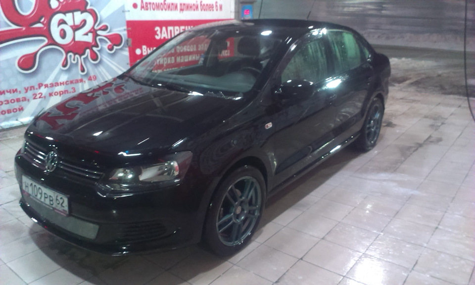 Примерил катули) — Volkswagen Polo Sedan, 1,6 л, 2011 года | колёсные ...