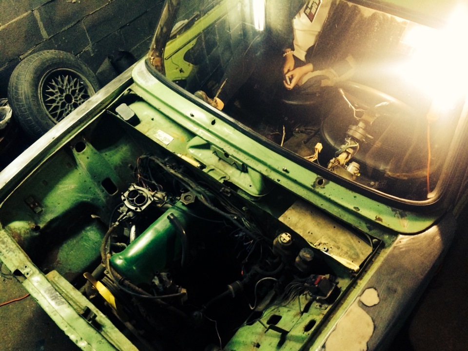 Снятие торпеды, проводки. Подготовки к вытаскиванию двигателя. — Lada ...