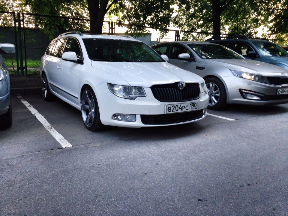 Фото в бортжурнале Skoda Superb Combi (Mk2)