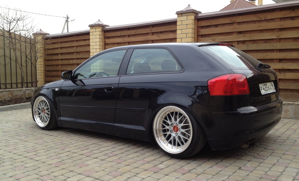 8 p r. Audi a3 BBS LM. Audi a3 8p r18. BBS LM r18 Audi. Ауди а3 p8 r18.