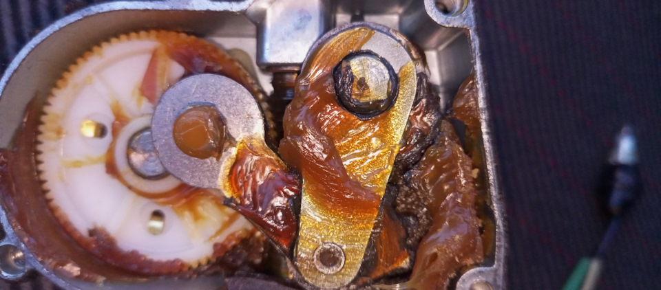 Ремонт моторчика стеклоочистителя Ока — КАМАЗ 11113 Ока, 0,7 л, 1997 ...