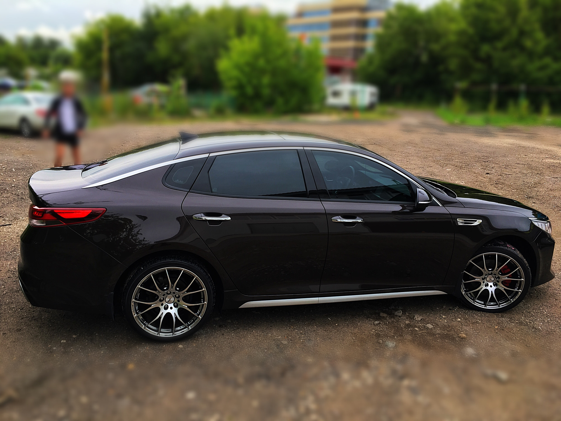 Kia Optima k5 черная антихром