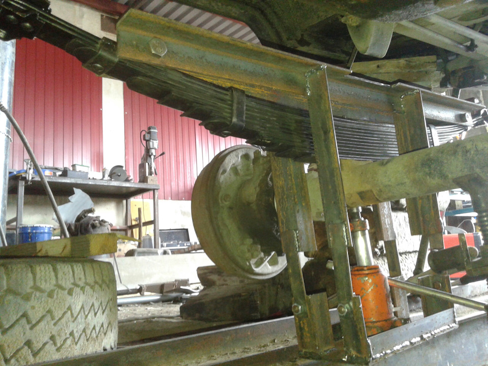 лифт передней подвески, замена рессор — УАЗ 452, 2,4 л, 2002 года ...