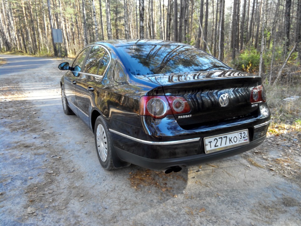 8. Тонировка задних фонарей пленкой — Volkswagen Passat B6, 2 л, 2007 ...