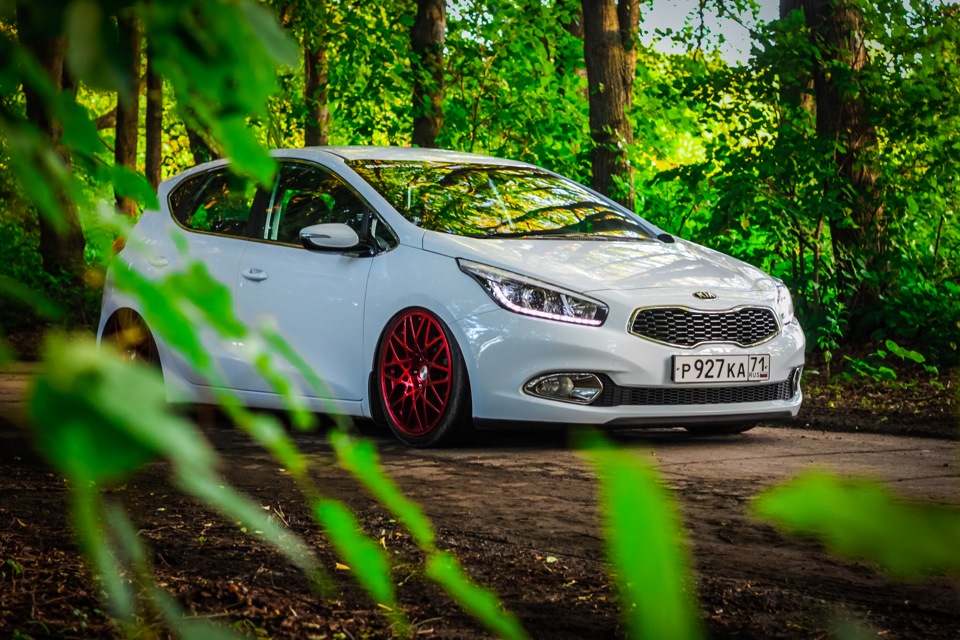 kia ceed stance