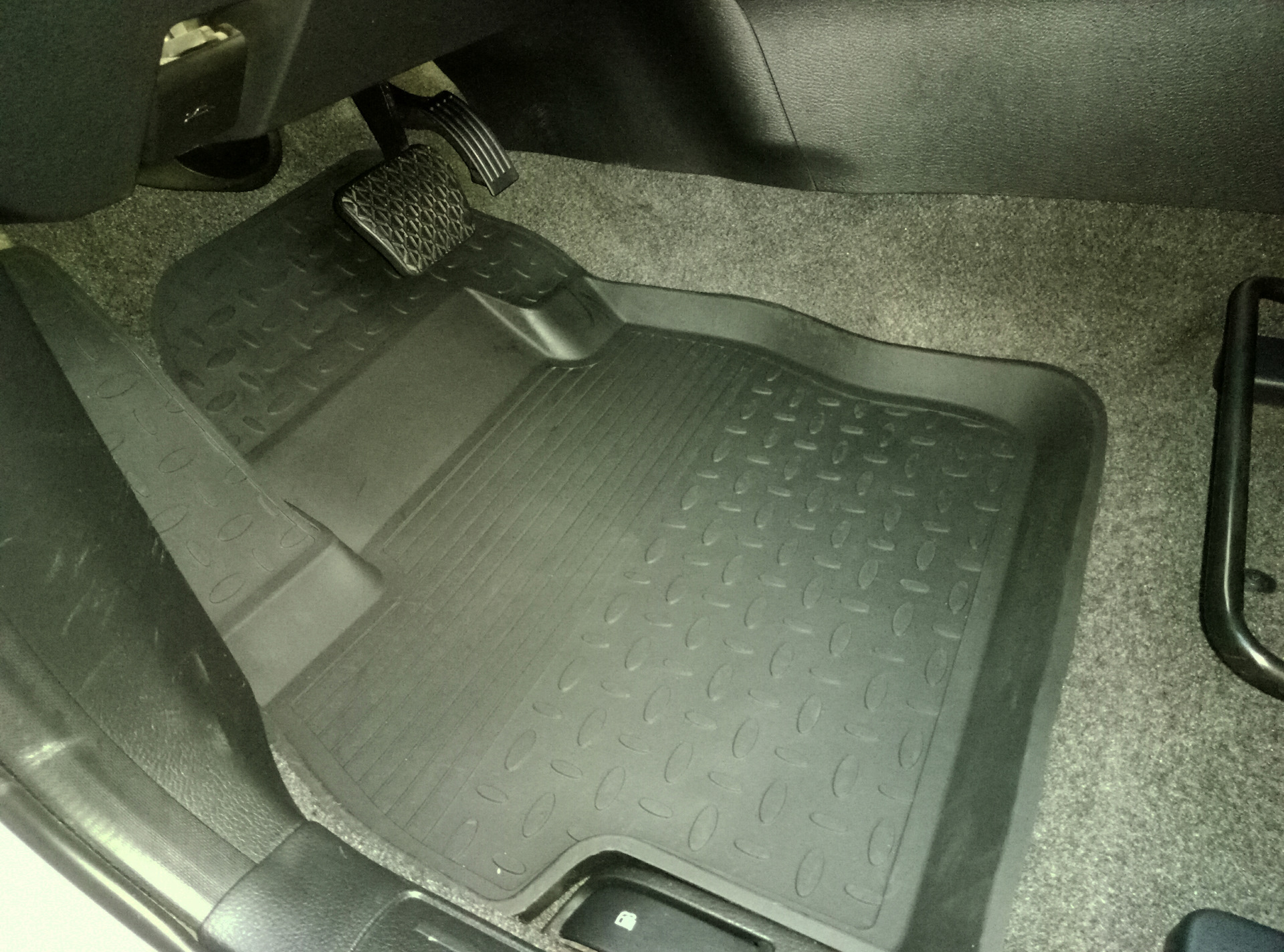 Резиновые Коврики Фрилендер 1 Купить