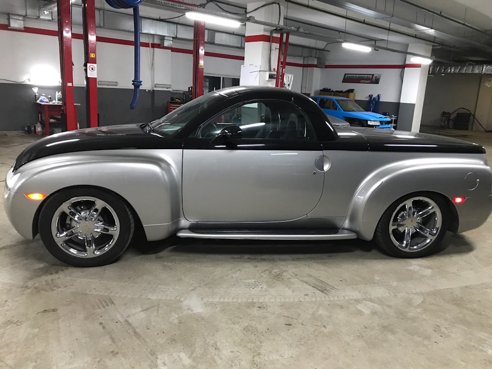 Chevrolet SSR багажник