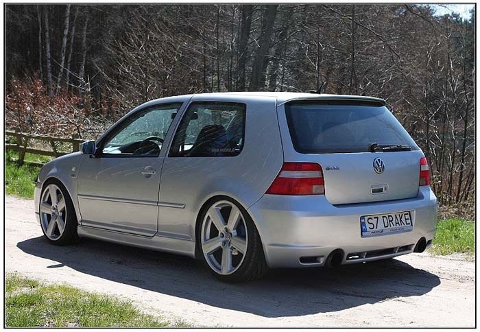 Volkswagen Golf 4 r32 4 Door