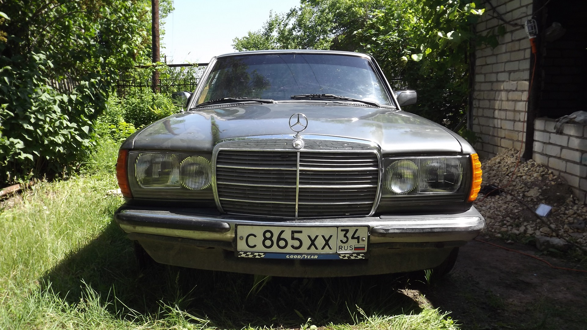 Mercedes-Benz W123 3.0 дизельный 1984 | 300D на DRIVE2