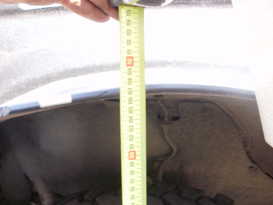 Фото в бортжурнале Mitsubishi Pajero Sport (1G). Запчасти на фото: 1090111