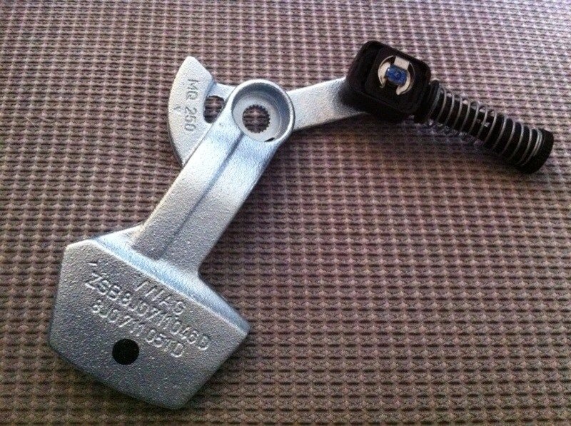 Установка короткоходной кулисы и насадки на глушитель от Skoda Yeti ...