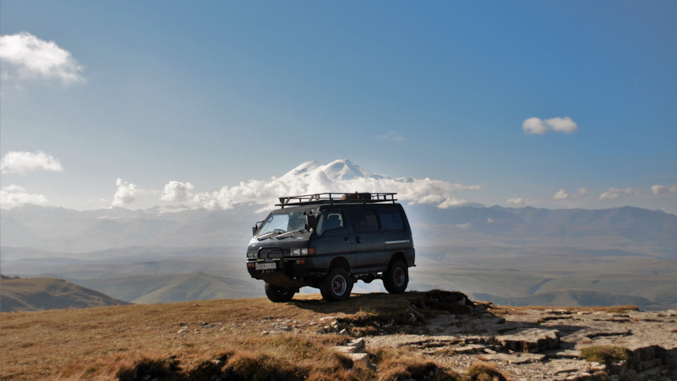 mitsubishi delica 4x4 off road