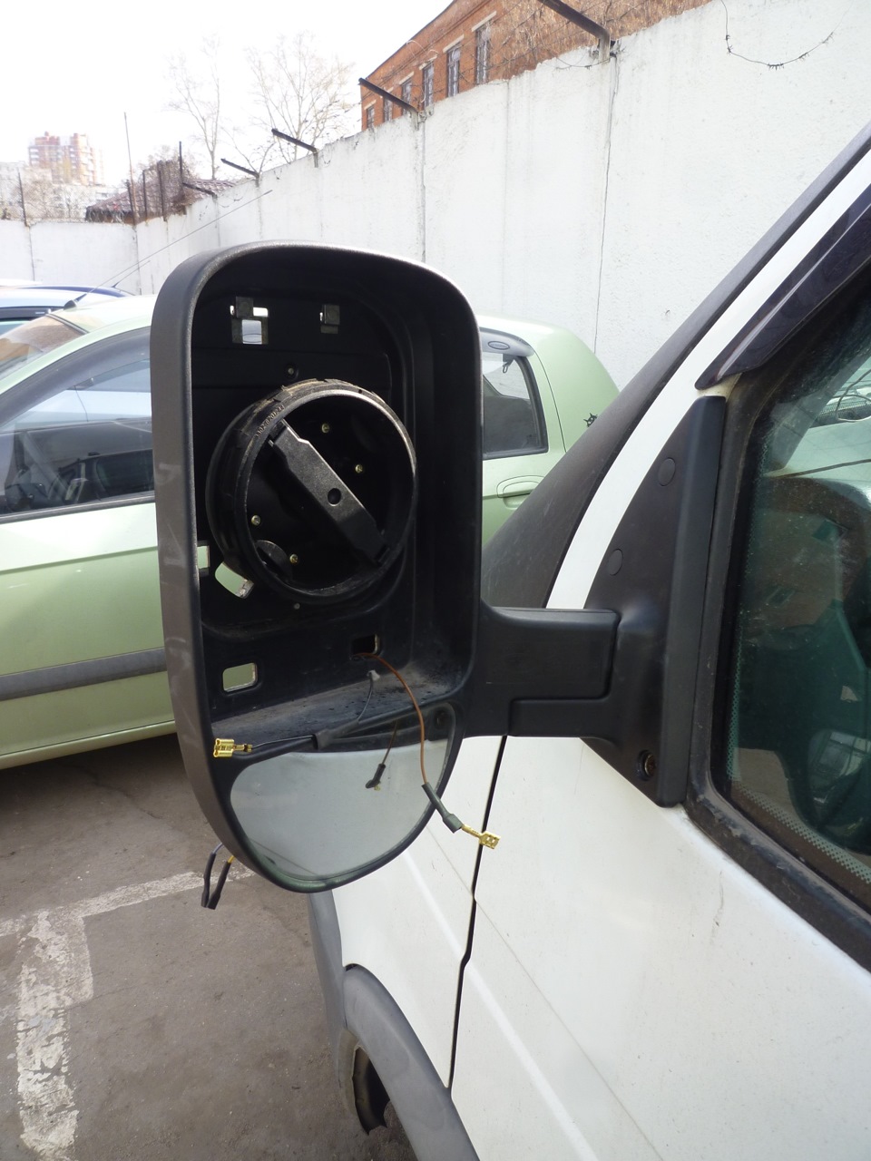 Как разобрать зеркало заднего вида автомобиля газель. Смотреть фото Как разобрать зеркало заднего вида автомобиля газель. Смотреть картинку Как разобрать зеркало заднего вида автомобиля газель. Картинка про Как разобрать зеркало заднего вида автомобиля газель. Фото Как разобрать зеркало заднего вида автомобиля газель