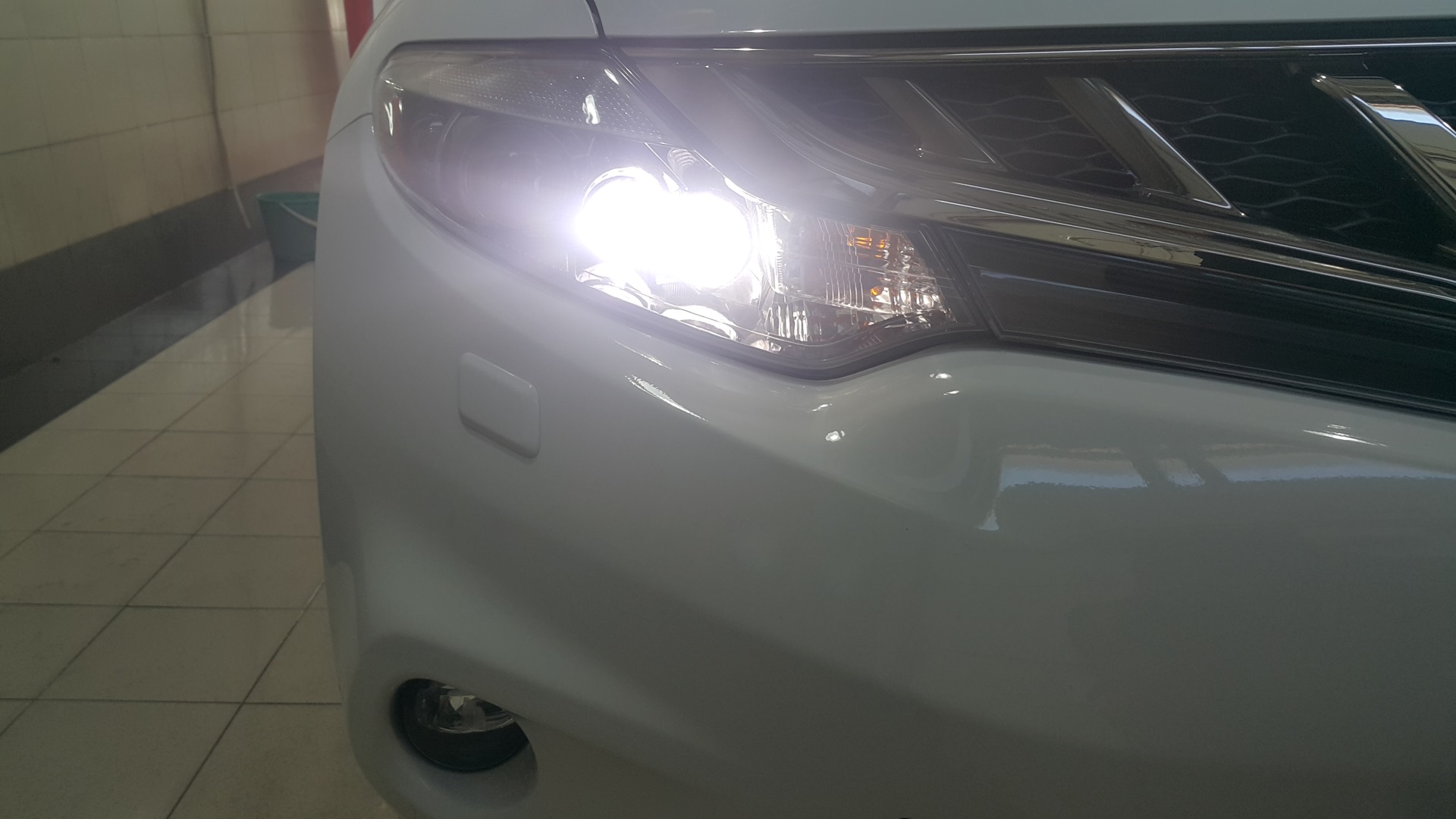Замена передних габаритных ламп на W5W MTF-Light COB45T10 — 4500K ...