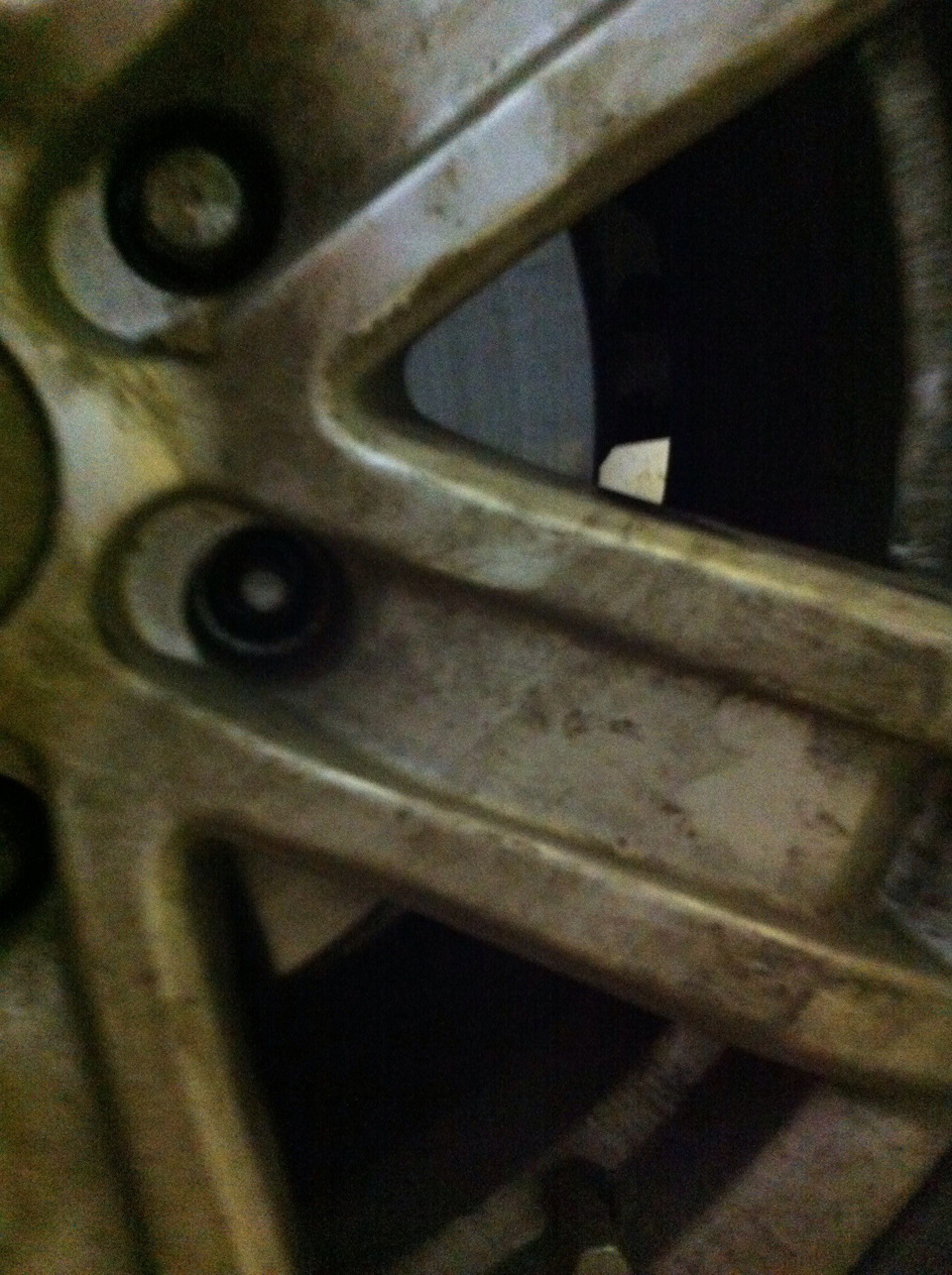 Дешевая замена масла — Mitsubishi L200 (4G), 2,5 л, 2008 года ...