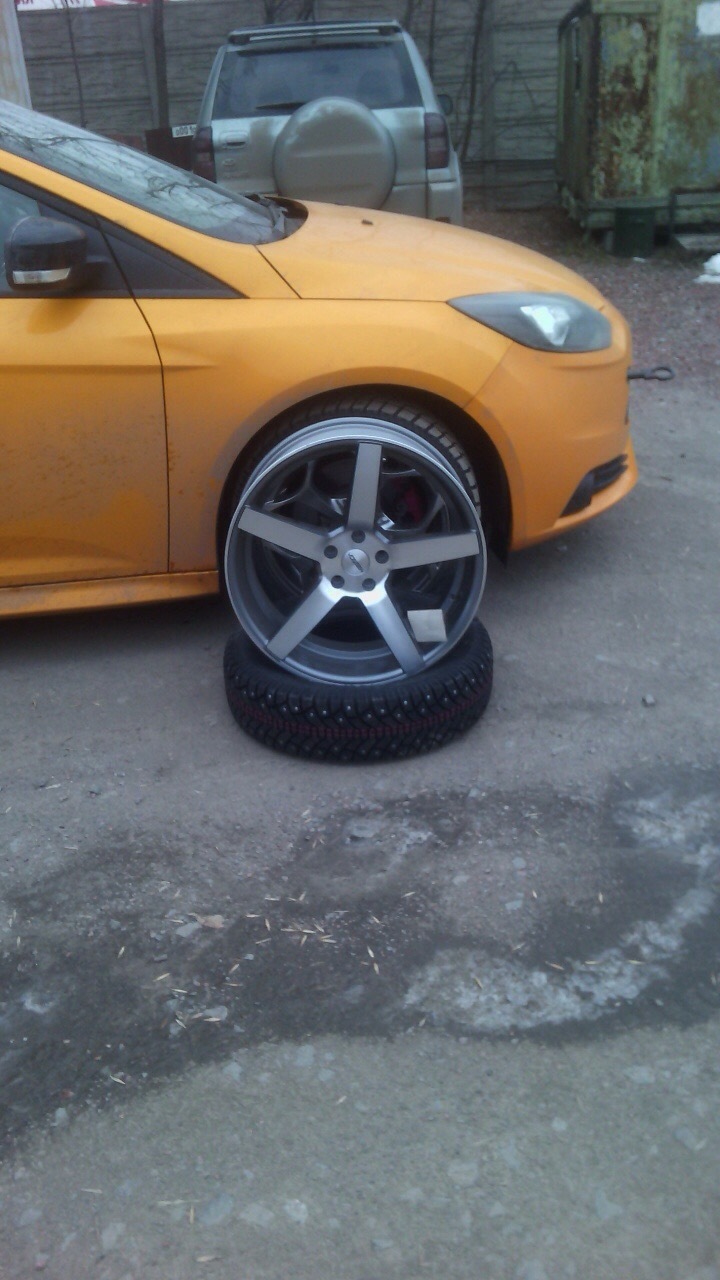 большой машине — большие диски Vossen R20 — Cadillac STS, 4,6 л, 2006 ...