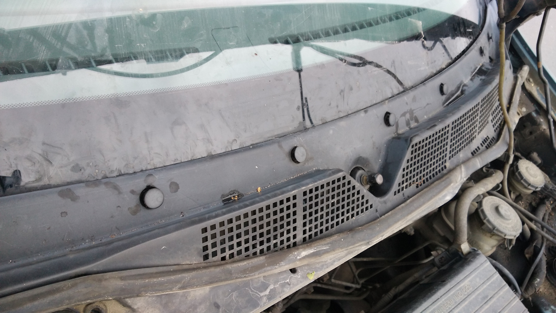 Чистка вентилятора печки. — Honda Civic Coupe (6G), 1,6 л, 1997 года ...