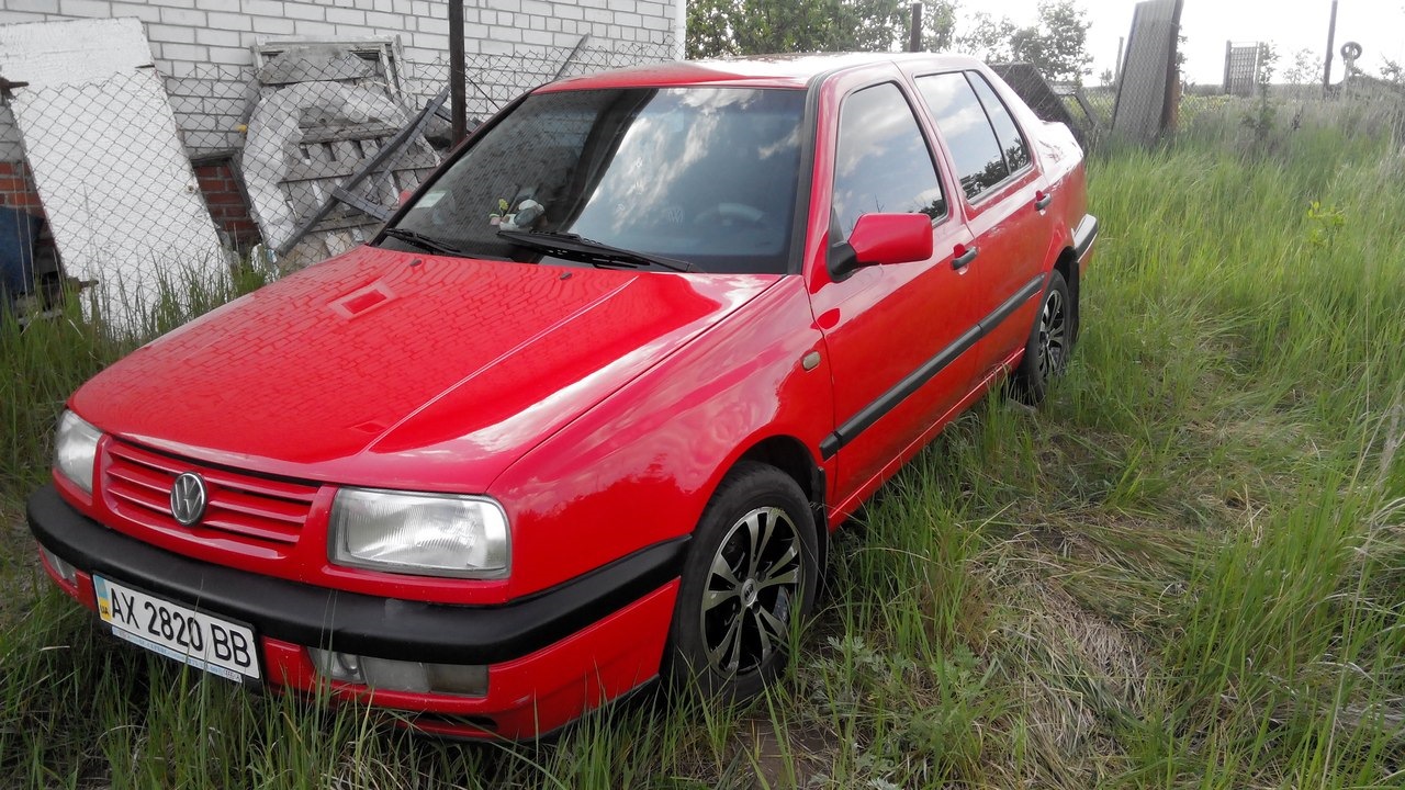 Volkswagen Vento 1.8 бензиновый 1997 | Red rabbit :) на DRIVE2