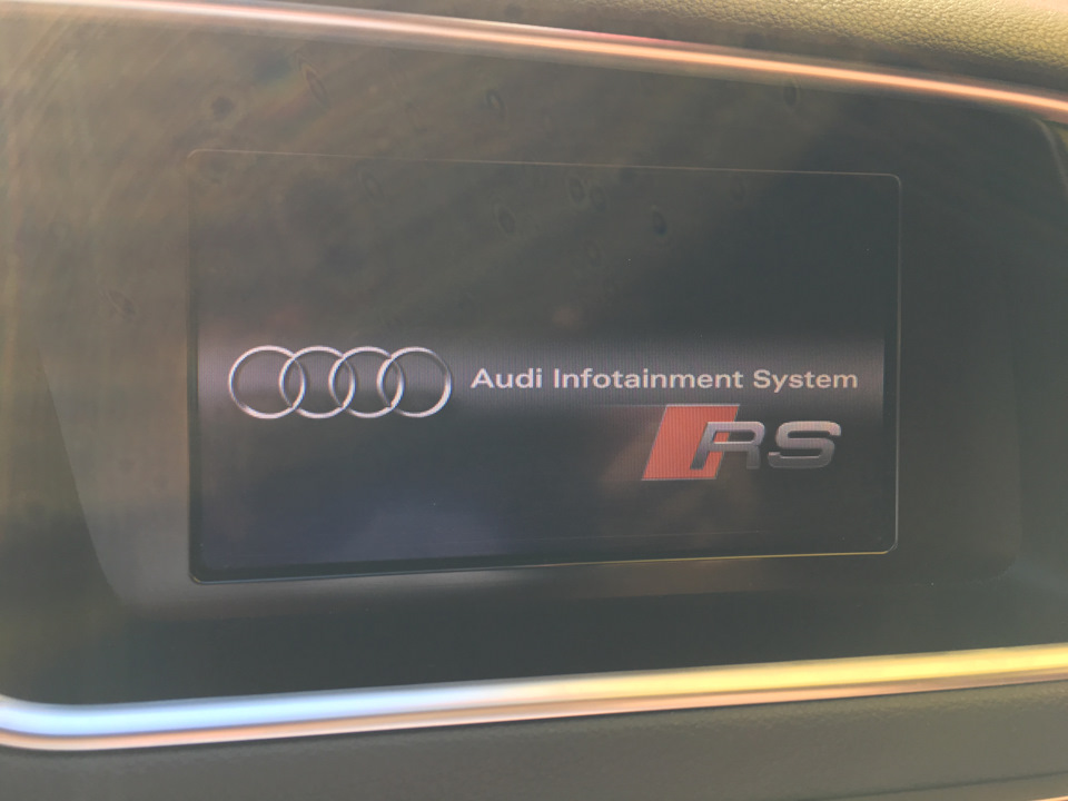 Активация дополнительных функций — Audi Q5 (1G), 2 л, 2010 года ...