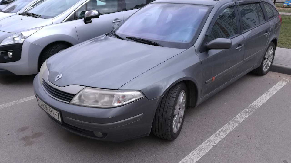 Рено могилев. Renault Laguna 2003. Рено Лагуна хэтчбек 2003. Рено Лагуна 2003 года. Рено Лагуна 2003 цена.