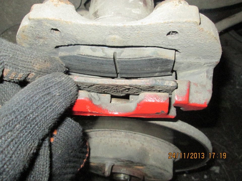 Скрежет в правом колесе что это могло быть? — Lada 2115, 1,5 л, 2005 ...