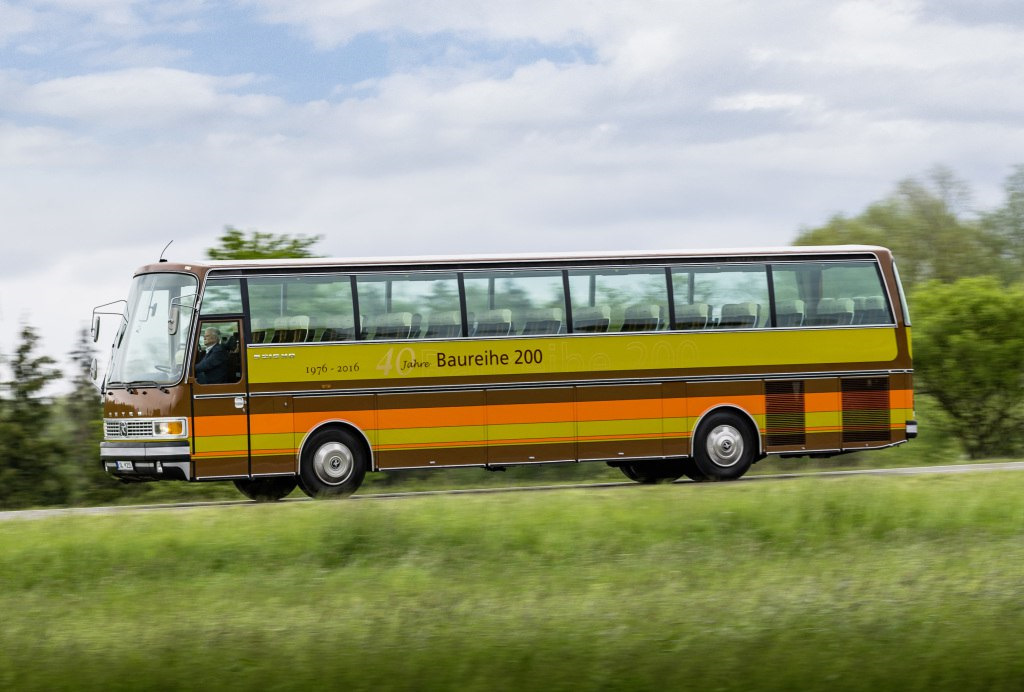 Setra s215 салон