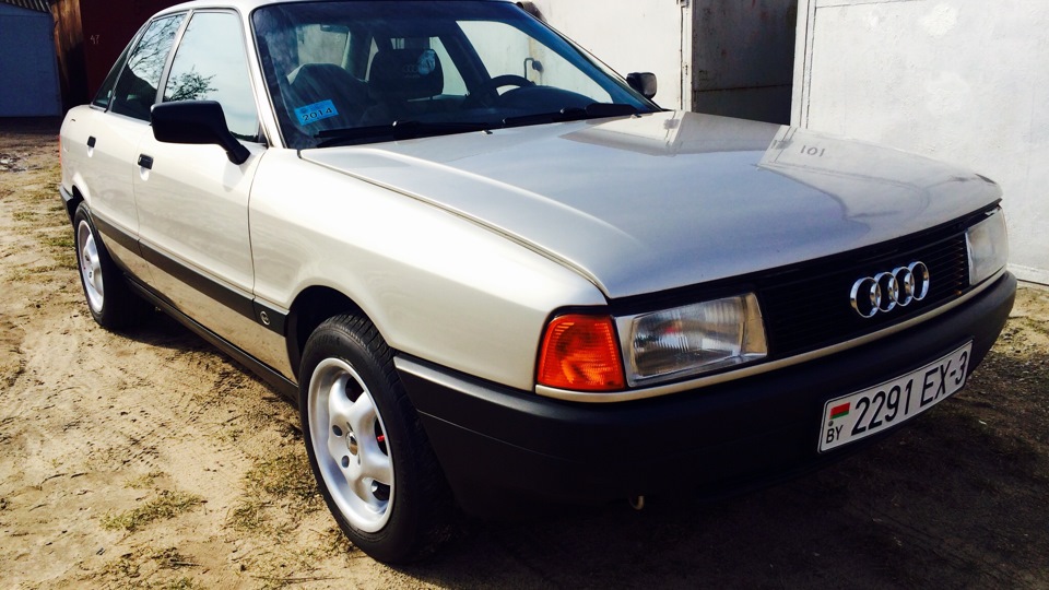 Купить ауди 80 в москве и московской. Audi 80 b3 1989. Ауди 80 1989. Ауди 80 1989 года. Ауди 80 вельвет.