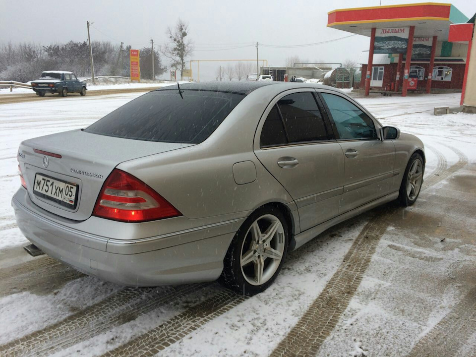 Мерседес 3.2 компрессор. 2.3 Компрессор Мерседес. Mercedes c class 2005 2.3 Compressor. Мерседес w202 2.3 компрессор. Mercedes w202 2.3 Kompressor зелёный.