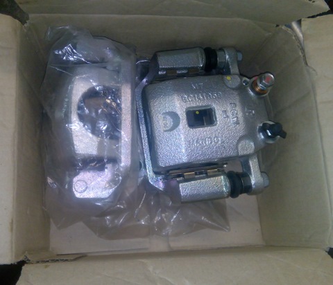 4841005102 Тормозной суппорт SSANG YONG | Запчасти на DRIVE2